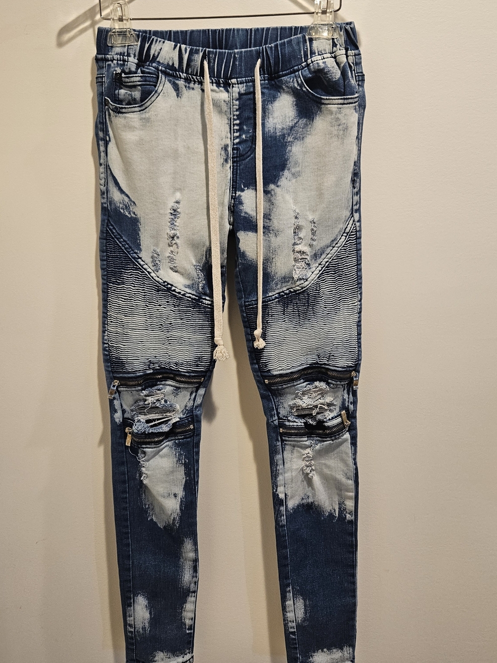 American Bazi Two-Tone Distressed Skinny Jeans w/Drawstring Size: MEDIUM